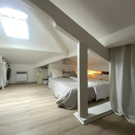Duplex A